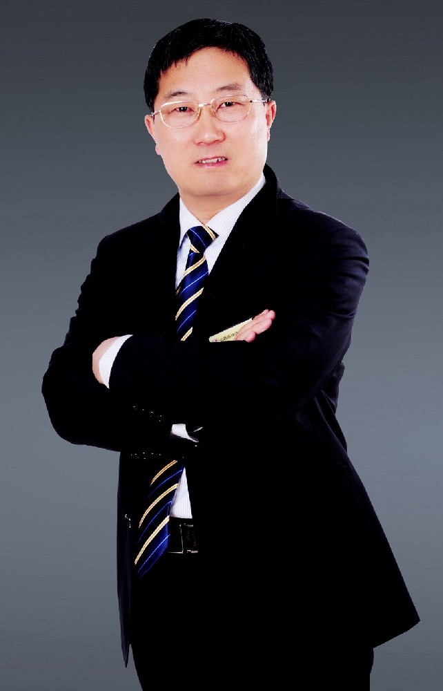 靳鹏飞