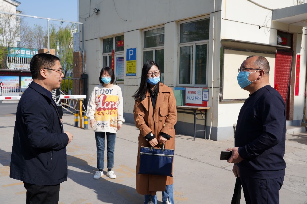 长治市司法局律师事务所年度考核暨行政检察组到我所进行年度考核